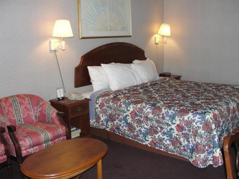 Motel 6 Алкоа Экстерьер фото